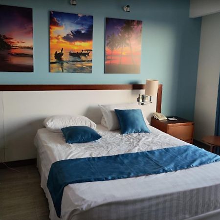 Marissa Hotel Hoang Hoa Exterior photo